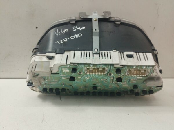 TABLERO DE INSTRUMENTOS VOLVO S40 BERLINA 2.0 16V NAFTA 95 Motor 2,0 Ltr.  136 CV  [1995 - 2005] 4 Puertas - Imagen 2