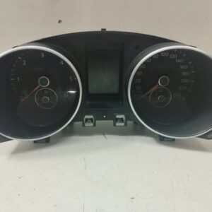 TABLERO DE INSTRUMENTOS VOLKSWAGEN GOLF VI (5K1) 1.6 TDI DIESEL Motor 1,6 Ltr.  90 CV  [2008 - 2012] 3 Puertas
