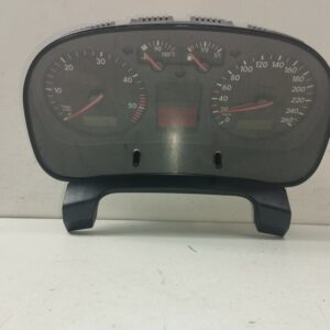 TABLERO DE INSTRUMENTOS VOLKSWAGEN GOLF IV BERLINA (1J1) Conceptline DIESEL Motor 1,9 Ltr.  90 CV  [1997 - 2003] 3 Puertas