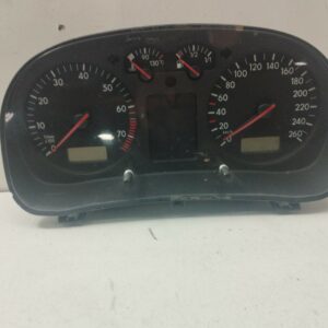 TABLERO DE INSTRUMENTOS VOLKSWAGEN GOLF IV BERLINA (1J1) 1,6 NAFTA Motor 1,6 Ltr.  101 CV  [1997 - 2003] 3 Puertas