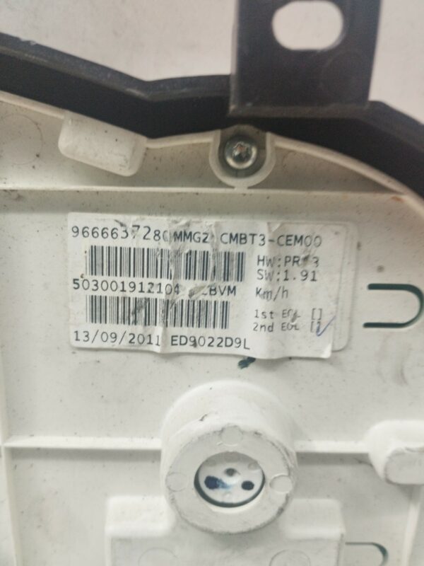 TABLERO DE INSTRUMENTOS PEUGEOT 206+ 1.4 HDi DIESEL Motor 1,4 Ltr.  68 CV  [2009 - 2012] 3 Puertas - Imagen 3
