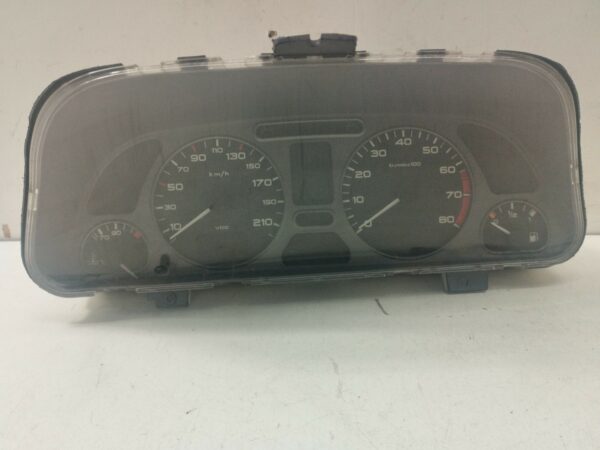 TABLERO DE INSTRUMENTOS PEUGEOT 306 BERLINA 3/4/5 PUERTAS (S2) 1,6 NAFTA Motor 1,6 Ltr.  88 CV  [1997 - 2003] 3 Puertas