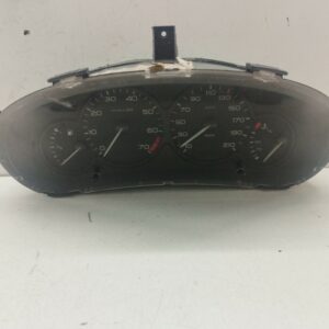 TABLERO DE INSTRUMENTOS PEUGEOT 206 BERLINA X-Line Clim NAFTA 95 Motor 1,1 Ltr.  60 CV  [1998 - 2010] 5 Puertas