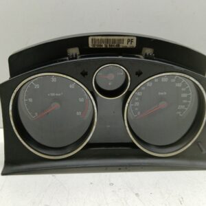 TABLERO DE INSTRUMENTOS OPEL ASTRA H BERLINA 1.7 16V CDTI DIESEL Motor 1,7 Ltr.  101 CV  [2004 - 2007] 3 Puertas