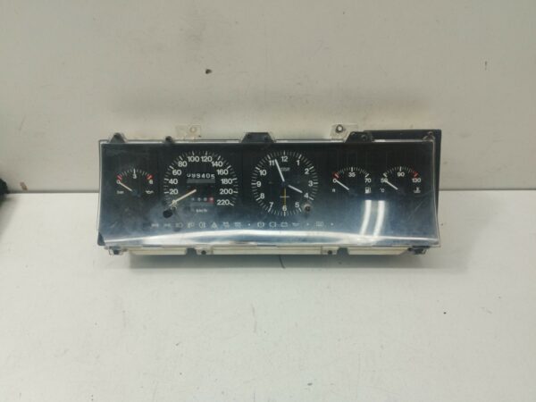 TABLERO DE INSTRUMENTOS FIAT CROMA (182) CHT NAFTA Motor 2,0 Ltr.  90 CV  [1986 - 1996] 5 Puertas