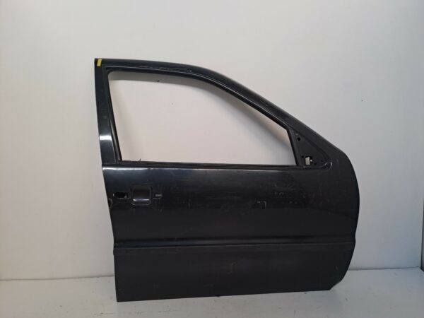 PUERTA DELANTERA DERECHA VOLKSWAGEN POLO BERLINA (6N1) Básico DIESEL Motor 1,9 Ltr.  64 CV  [1994 - 1999] 5 Puertas