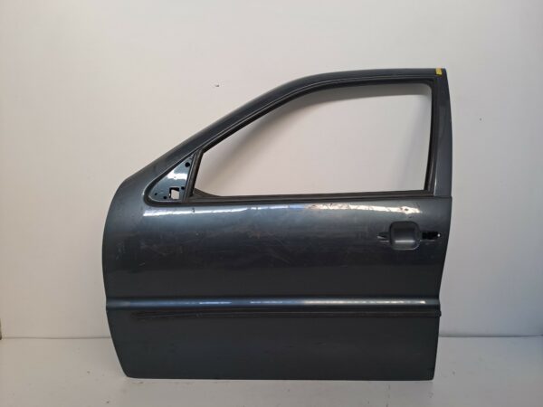 PUERTA DELANTERA IZQUIERDA VOLKSWAGEN POLO BERLINA (6N1) Básico DIESEL Motor 1,9 Ltr.  64 CV  [1994 - 1999] 5 Puertas