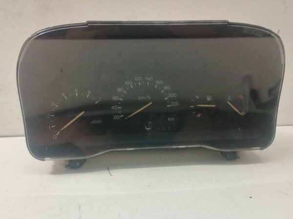 TABLERO DE INSTRUMENTOS FORD ESCORT BERLINA/TURNIER 1.6 16V CAT NAFTA Motor 1,6 Ltr.  88 CV  [1990 - 0] 3 Puertas