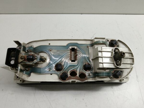 TABLERO DE INSTRUMENTOS FORD FIESTA BERL./EXPRESS 1.6 Diesel DIESEL Motor 1,6 Ltr.  54 CV  [1976 - 0] 3 Puertas - Imagen 2