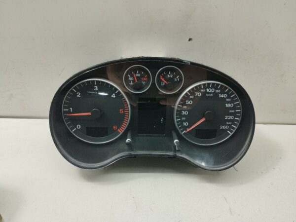 TABLERO DE INSTRUMENTOS AUDI A3 (8P) 1.9 TDI DIESEL Motor 1,9 Ltr.  105 CV  [2003 - 2012] 3 Puertas