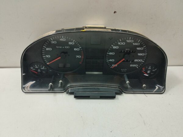 TABLERO DE INSTRUMENTOS AUDI 80 AVANT 1,6 NAFTA Motor 1,6 Ltr.  101 CV  [1991 - 0] 3 Puertas