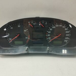 TABLERO DE INSTRUMENTOS VOLKSWAGEN PASSAT BERLINA (3B3) 1.9 TDI DIESEL Motor 1,9 Ltr.  131 CV  [2000 - 2005] 3 Puertas