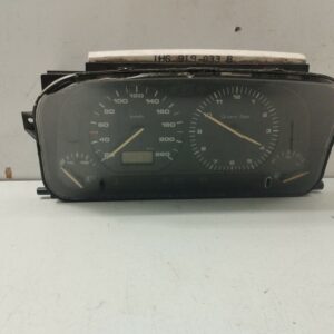 TABLERO DE INSTRUMENTOS VOLKSWAGEN GOLF III BERLINA (1H1) 1,4 NAFTA 95 Motor 1,4 Ltr.  60 CV  [1991 - 1998] 3 Puertas