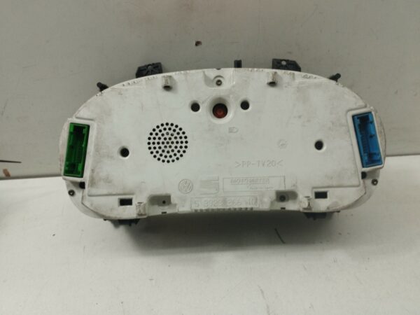 TABLERO DE INSTRUMENTOS VOLKSWAGEN POLO BERLINA (6N1) Air DIESEL Motor 1,9 Ltr.  64 CV  [1994 - 1999] 0 Puertas - Imagen 2