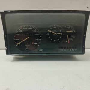 TABLERO DE INSTRUMENTOS VOLKSWAGEN GOLF II (191/193) 1.8 16V (KR) NAFTA Motor 1,8 Ltr.  139 CV  [1983 - 0] 3 Puertas