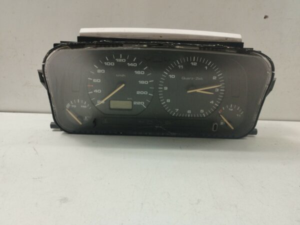 TABLERO DE INSTRUMENTOS SEAT IBIZA (6K1) Signo NAFTA 95 Motor 1,4 Ltr.  75 CV  [1999 - 2002] 3 Puertas
