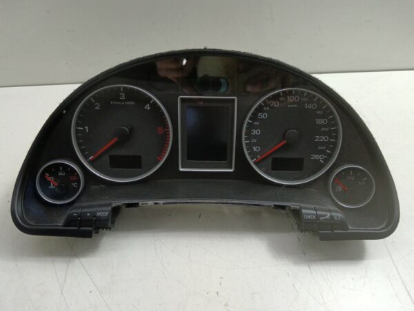 TABLERO DE INSTRUMENTOS AUDI A4 AVANT (8E) 2.0 TDI DIESEL Motor 2,0 Ltr.  140 CV  [2004 - 2008] 5 Puertas