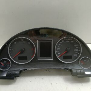 TABLERO DE INSTRUMENTOS AUDI A4 AVANT (8E) 2.0 TDI DIESEL Motor 2,0 Ltr.  140 CV  [2004 - 2008] 5 Puertas