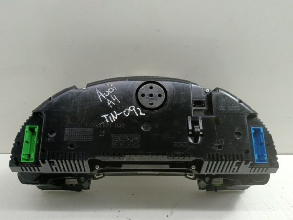 TABLERO DE INSTRUMENTOS AUDI A4 AVANT (8E) 2.0 TDI DIESEL Motor 2,0 Ltr.  140 CV  [2004 - 2008] 5 Puertas - Imagen 4