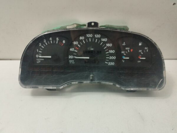TABLERO DE INSTRUMENTOS CHEVROLET VECTRA A 1.7 Diesel DIESEL Motor 1,7 Ltr.  57 CV  [1988 - 0] 3 Puertas