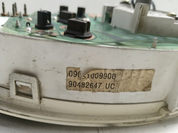 TABLERO DE INSTRUMENTOS CHEVROLET CORSA B Swing NAFTA 95 Motor 1,2 Ltr.  45 CV  [1993 - 1997] 5 Puertas - Imagen 3