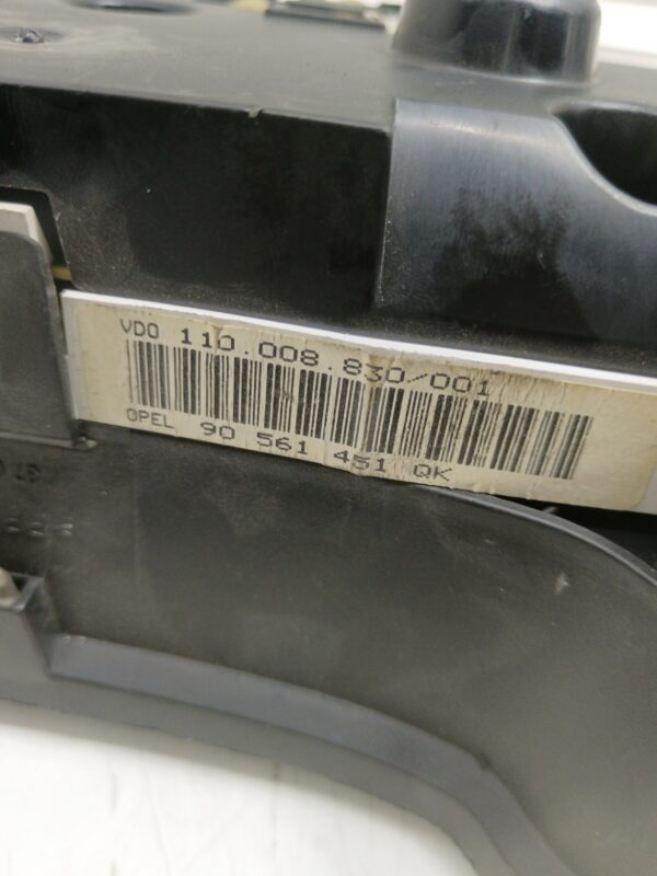TABLERO DE INSTRUMENTOS CHEVROLET ASTRA G BERLINA Comfort DIESEL Motor 2,0 Ltr.  82 CV  [1998 - 2004] 5 Puertas - Imagen 4