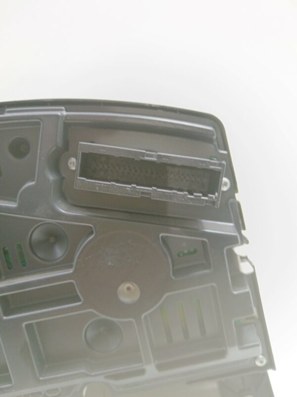 TABLERO DE INSTRUMENTOS CHEVROLET ASTRA H BERLINA 1.7 16V CDTI DIESEL Motor 1,7 Ltr.  101 CV  [2004 - 2007] 3 Puertas - Imagen 2