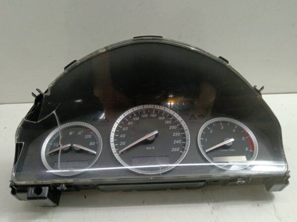 TABLERO DE INSTRUMENTOS MERCEDES CLASE C (W204) BERLINA 2.2 CDI CAT DIESEL Motor 2,2 Ltr.  170 CV  [2007 - 2011] 3 Puertas