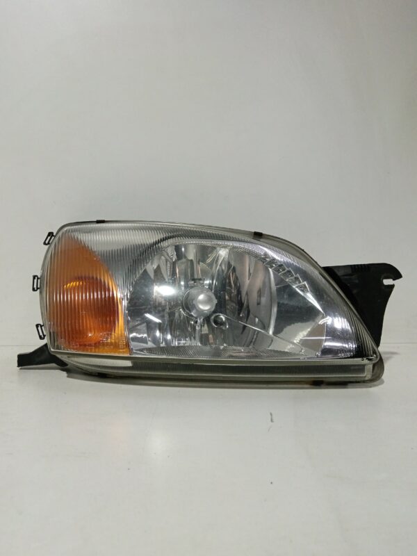 FARO DELANTERO DERECHO FORD FIESTA BERLINA (DX) Básico NAFTA Motor 1,3 Ltr.  60 CV  [1999 - 2002] 5 Puertas