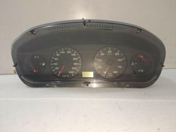 TABLERO DE INSTRUMENTOS FIAT BRAVA (182) 1.6 16V / 16V 100 ELX NAFTA Motor 1,6 Ltr.  103 CV  [1995 - 2002] 5 Puertas
