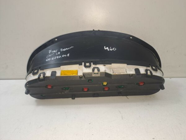 TABLERO DE INSTRUMENTOS FIAT BRAVA (182) 1.6 16V / 16V 100 ELX NAFTA Motor 1,6 Ltr.  103 CV  [1995 - 2002] 5 Puertas - Imagen 2