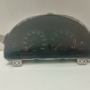 TABLERO DE INSTRUMENTOS SUZUKI SWIFT SF BERLINA (MA) 1.3 GLS (3-ptas.) NAFTA Motor 1,3 Ltr.  68 CV  [1996 - 2003] 3 Puertas