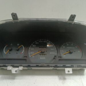 TABLERO DE INSTRUMENTOS MITSUBISHI SPACE WAGON (N30/N40) 2000 GLX Diesel DIESEL Motor 2,0 Ltr.  82 CV  [1991 - 1996] 5 Puertas
