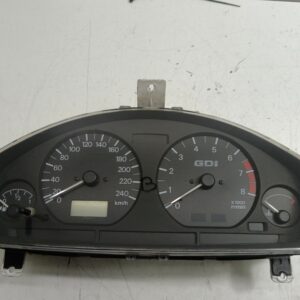 TABLERO DE INSTRUMENTOS MITSUBISHI CARISMA BERINA 5 (DA0) 1.8 16V CAT NAFTA 95 Motor 1,8 Ltr.  125 CV  [1997 - 1999] 3 Puertas