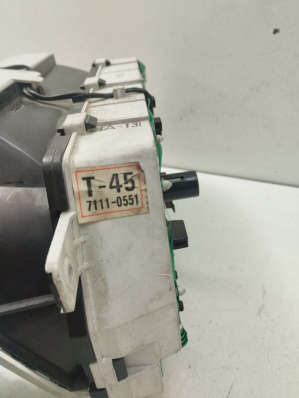 TABLERO DE INSTRUMENTOS HYUNDAI LANTRA (J1) 16V Limited Edition NAFTA Motor 1,8 Ltr.  126 CV  [1991 - 0] 4 Puertas - Imagen 3