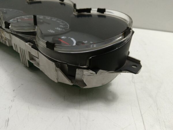 TABLERO DE INSTRUMENTOS HYUNDAI COUPE (GK) 2.0 16V CAT NAFTA Motor 2,0 Ltr.  139 CV  [2002 - 2010] 3 Puertas - Imagen 3