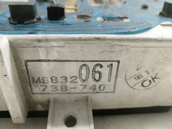 TABLERO DE INSTRUMENTOS MITSUBISHI LANCER BERLINA (C60A/C70A) *  0 0 [1988 - 0] 3 Puertas - Imagen 3