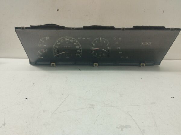 TABLERO DE INSTRUMENTOS FIAT TEMPRA BERLINA (159) 1.4 i.e. NAFTA Motor 1,4 Ltr.  69 CV  [1990 - 1996] 4 Puertas