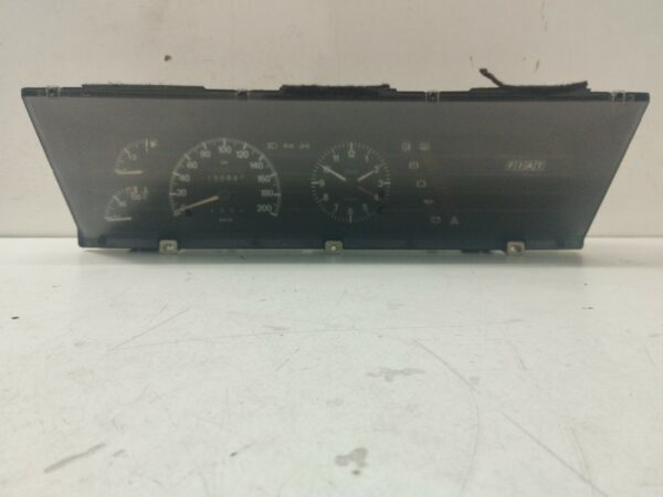 TABLERO DE INSTRUMENTOS FIAT TEMPRA BERLINA (159) 1.4 i.e. NAFTA Motor 1,4 Ltr.  69 CV  [1990 - 1996] 4 Puertas