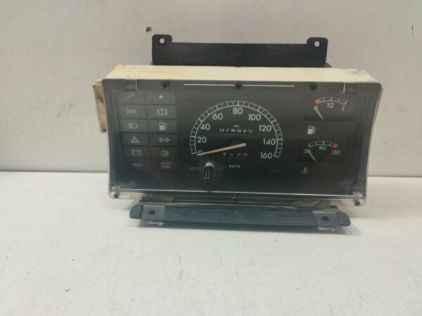 TABLERO DE INSTRUMENTOS FIAT CINQUECENTO (170) 0.9 I.E. NAFTA Motor 0,9 Ltr.  39 CV  [1993 - 1998] 3 Puertas