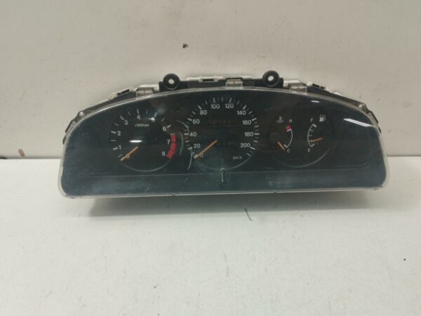 TABLERO DE INSTRUMENTOS SUZUKI BALENO BERLINA SY (EG) 1.3 GL (3-ptas.) NAFTA Motor 1,3 Ltr.  86 CV  [1995 - 2001] 3 Puertas
