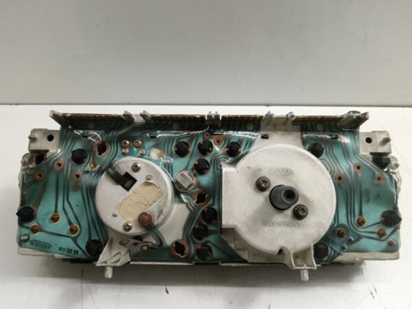 TABLERO DE INSTRUMENTOS PEUGEOT 309 1.9 Diesel DIESEL Motor 1,9 Ltr.  64 CV  [1986 - 0] 3 Puertas - Imagen 2