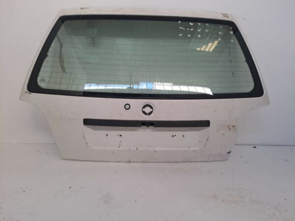 PORTON TRASERO VOLKSWAGEN GOLF III BERLINA (1H1) 1,8 NAFTA Motor 1,8 Ltr.  75 CV  [1991 - 1998] 3 Puertas