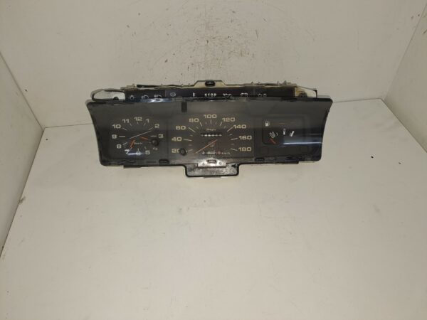 TABLERO DE INSTRUMENTOS PEUGEOT 205 BERLINA 1.8 D Generation DIESEL Motor 1,8 Ltr.  58 CV  [1983 - 1998] 5 Puertas