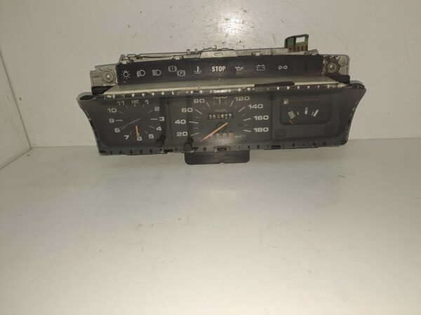 TABLERO DE INSTRUMENTOS PEUGEOT 205 BERLINA 1.8 D Generation DIESEL Motor 1,8 Ltr.  58 CV  [1983 - 1998] 5 Puertas