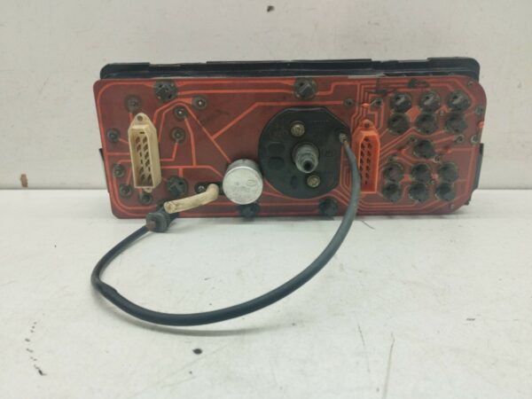 TABLERO DE INSTRUMENTOS LADA SAMARA (2108/2109) Hanseat NAFTA Motor 1,5 Ltr.  72 CV  [1986 - 1999] 3 Puertas - Imagen 2