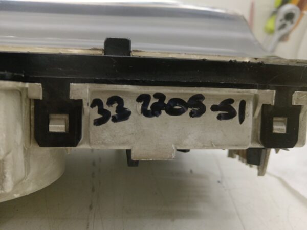 TABLERO DE INSTRUMENTOS PEUGEOT 205 BERLINA 1.8 D Generation DIESEL Motor 1,8 Ltr.  58 CV  [1983 - 1998] 3 Puertas - Imagen 3
