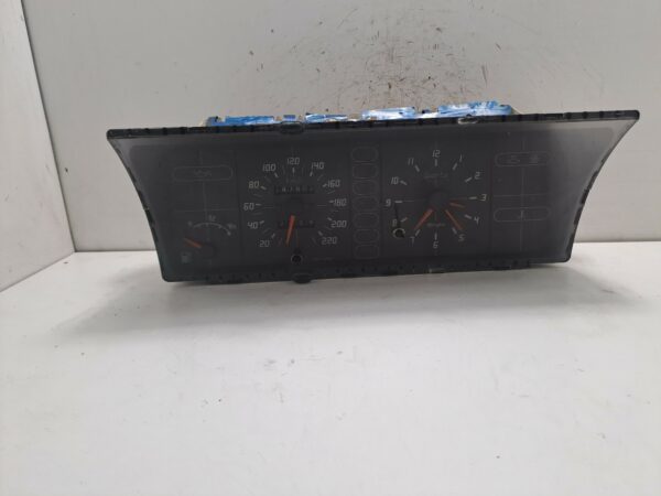 TABLERO DE INSTRUMENTOS PEUGEOT 309 1.9 Diesel DIESEL Motor 1,9 Ltr.  64 CV  [1986 - 0] 3 Puertas