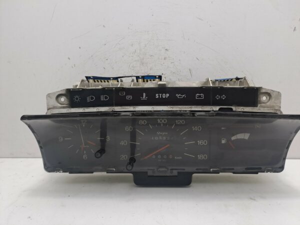 TABLERO DE INSTRUMENTOS PEUGEOT 205 BERLINA 1.8 D Generation DIESEL Motor 1,8 Ltr.  58 CV  [1983 - 1998] 5 Puertas
