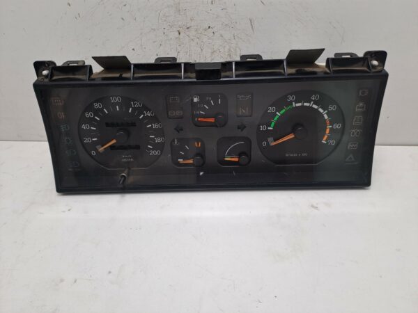 TABLERO DE INSTRUMENTOS RENAULT 21 BERLINA (B/L48) 2.1 Diesel DIESEL Motor 2,1 Ltr.  65 CV  [1985 - 0] 3 Puertas